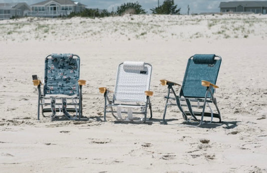 4. Beach Chair Deluxe - Raphy's Beach Hire